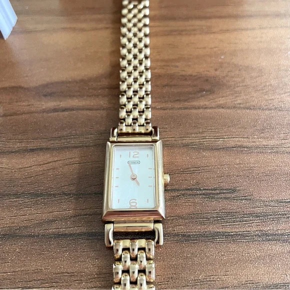 ❌SOLD❌ New as Coach Rose Gold Watch 💛 - Picture 3 of 7
